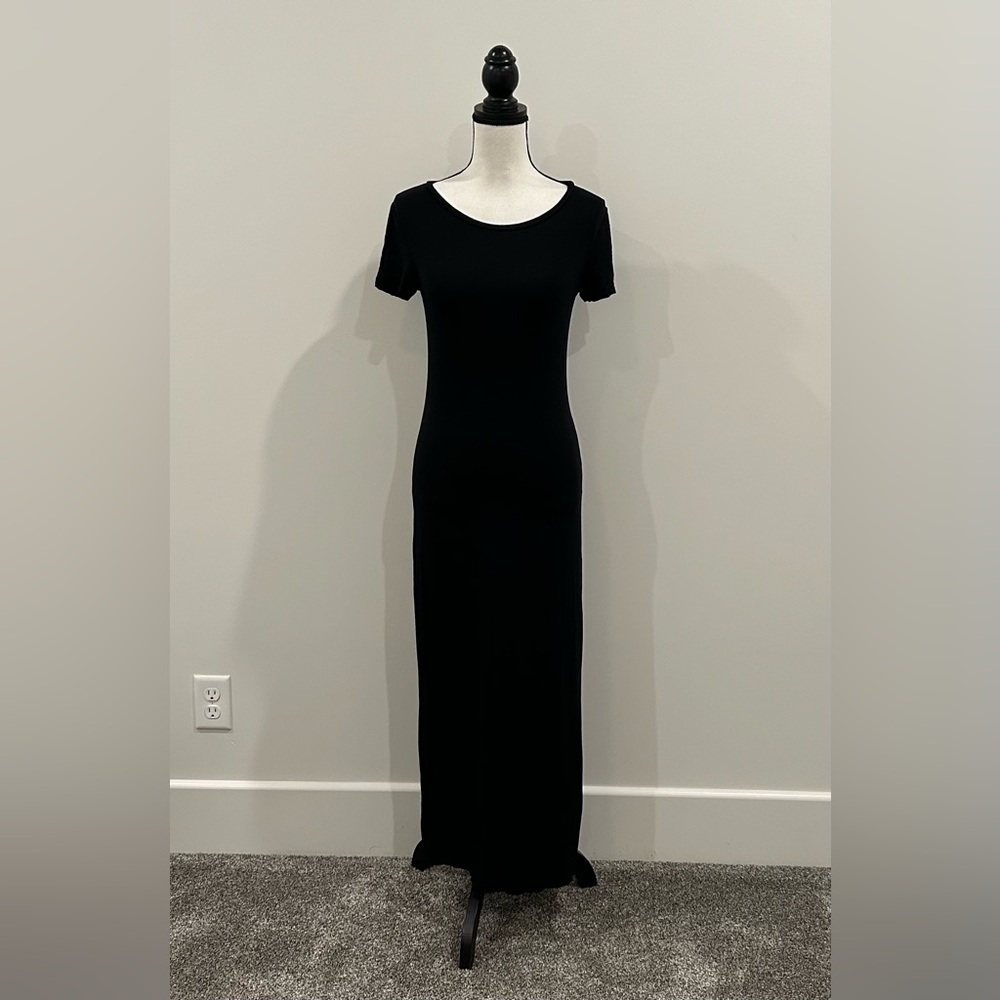 Forever 21 Minimalist Maxi Dress